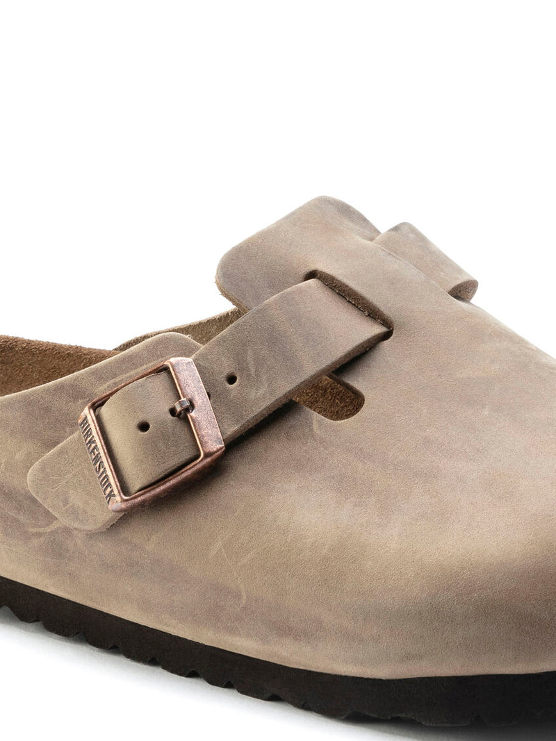 birkenstock boston clog soft footbed oiled leather in tobacco