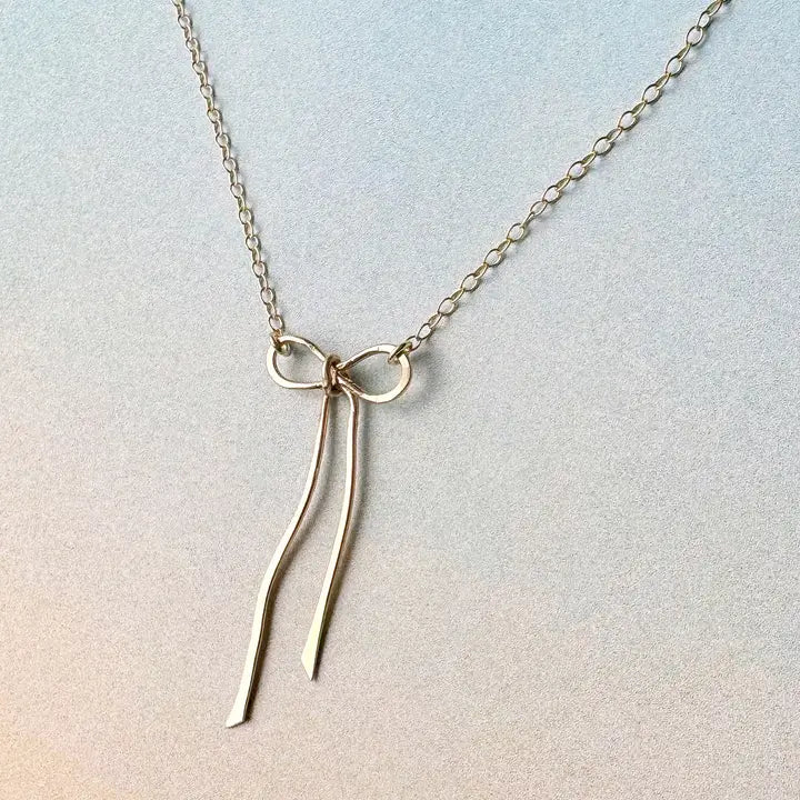 18" Bow Necklace