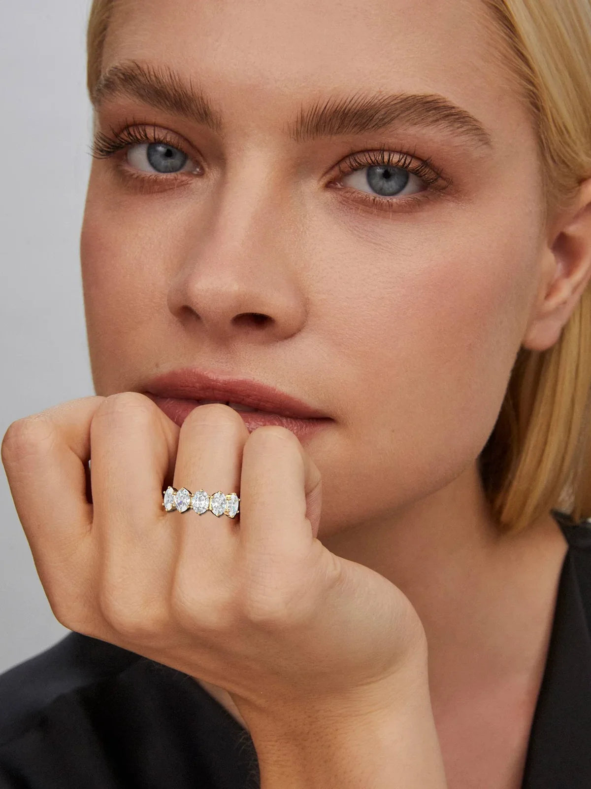 Kendra Scott Cailin Gold Crystal Band Ring in White CZ