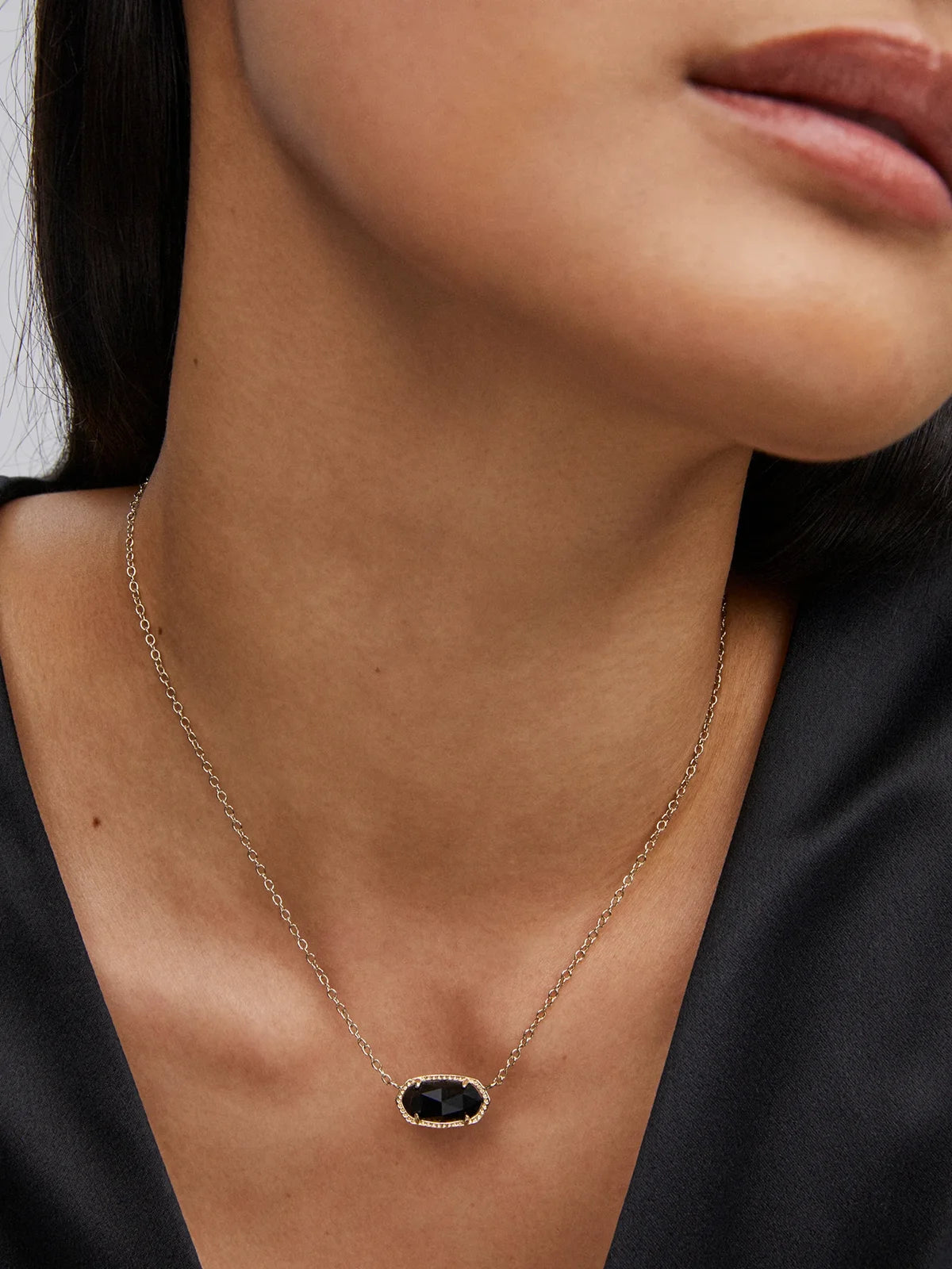 Kendra Scott Elisa Gold Pendant Necklace in Black Opaque Glass