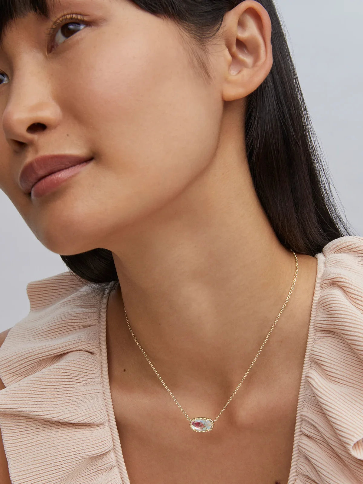 Kendra Scott Elisa Gold Pendant Necklace in Dichroic Glass