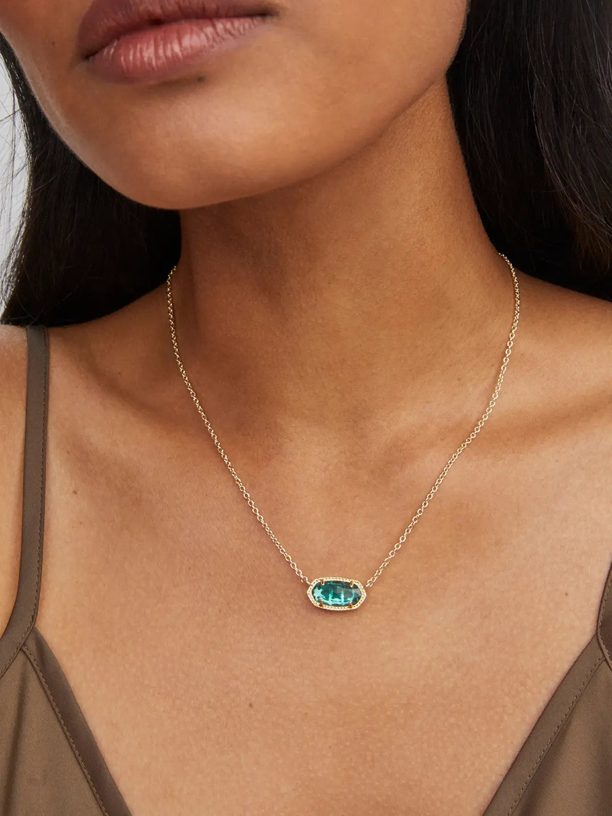 Kendra Scott Elisa Gold Pendant Necklace in London Blue Glass