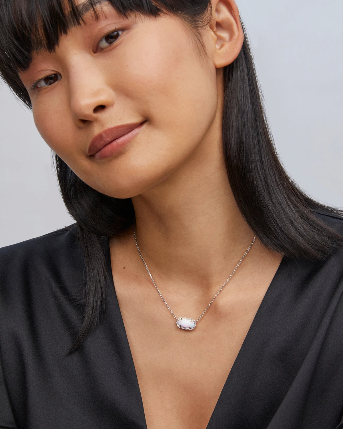 Kendra Scott Elisa Silver Pendant Necklace in White Kyocera Opal