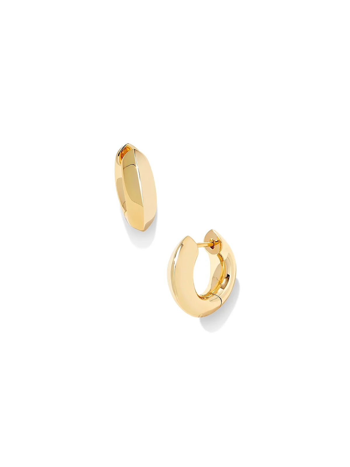 Kendra Scott Mikki Metal Huggie Earrings in Gold