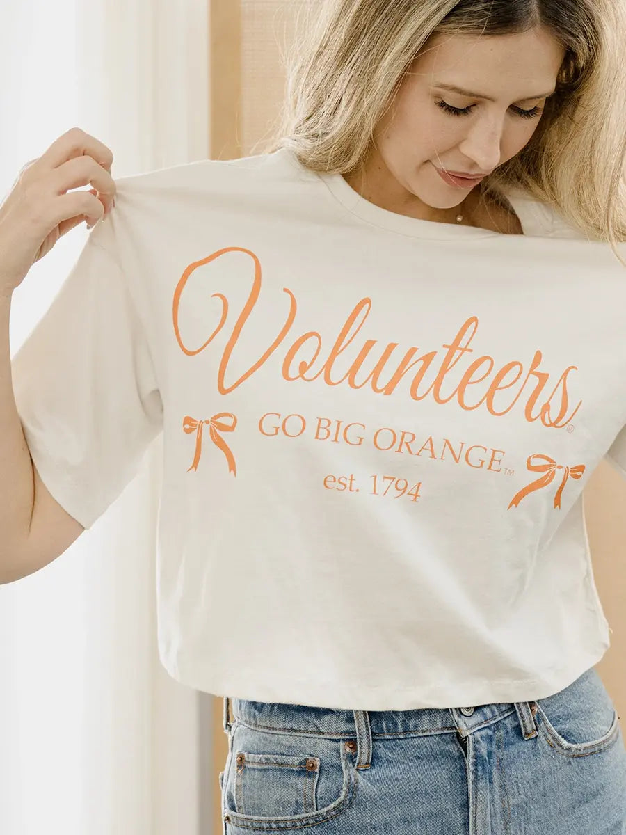 livylu tennessee vols established 1794 bows go big orange off white cropped tee for tn gameday outfit