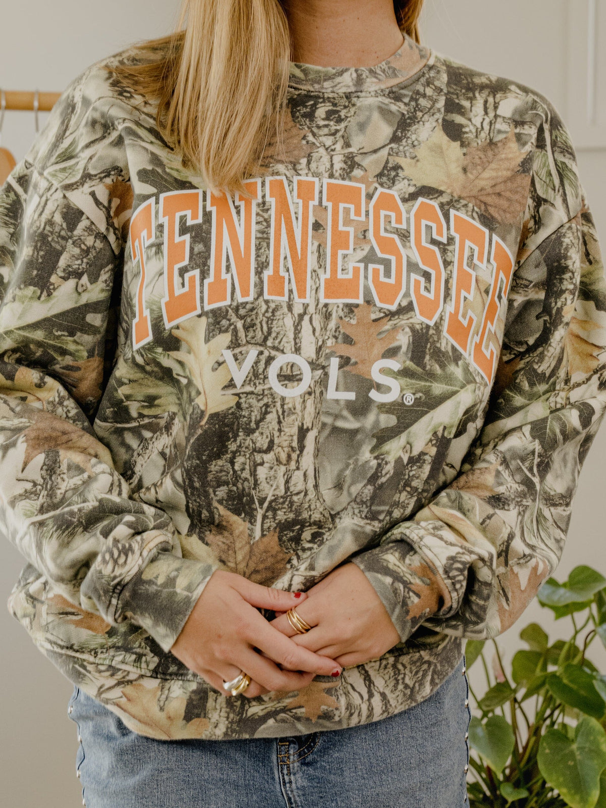 LivyLu Tennessee Vols Fill Gault Sweatshirt in camouflage