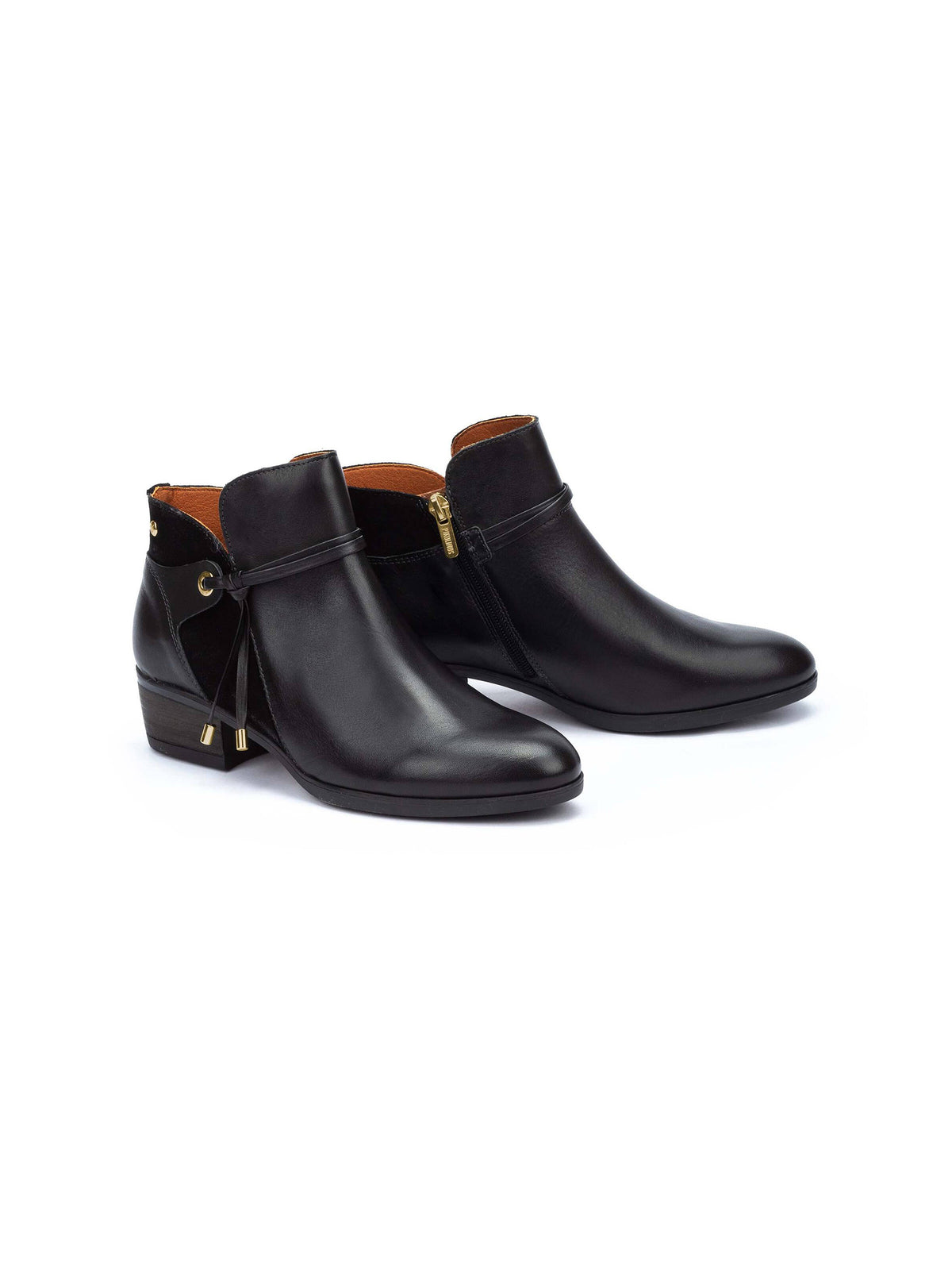 pikolinos daroca ankle boots in black leather