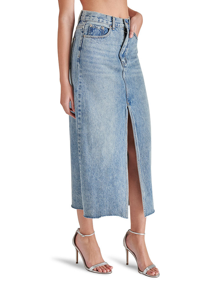 steve madden avani denim skirt in light blue