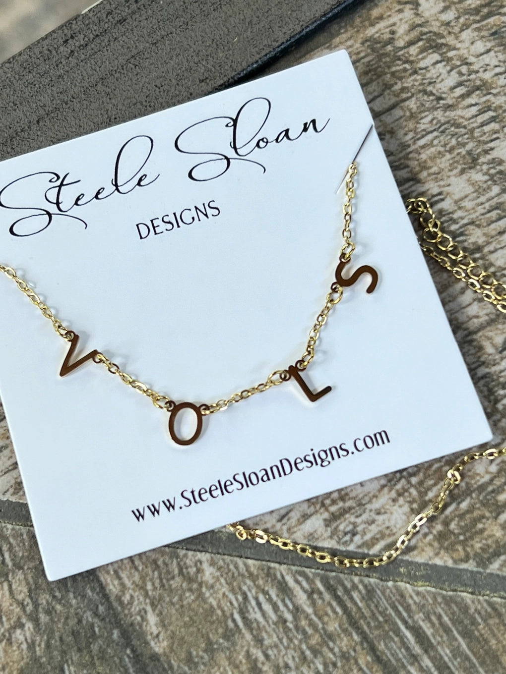 tennessee volunteers game day vols charm necklace in gold