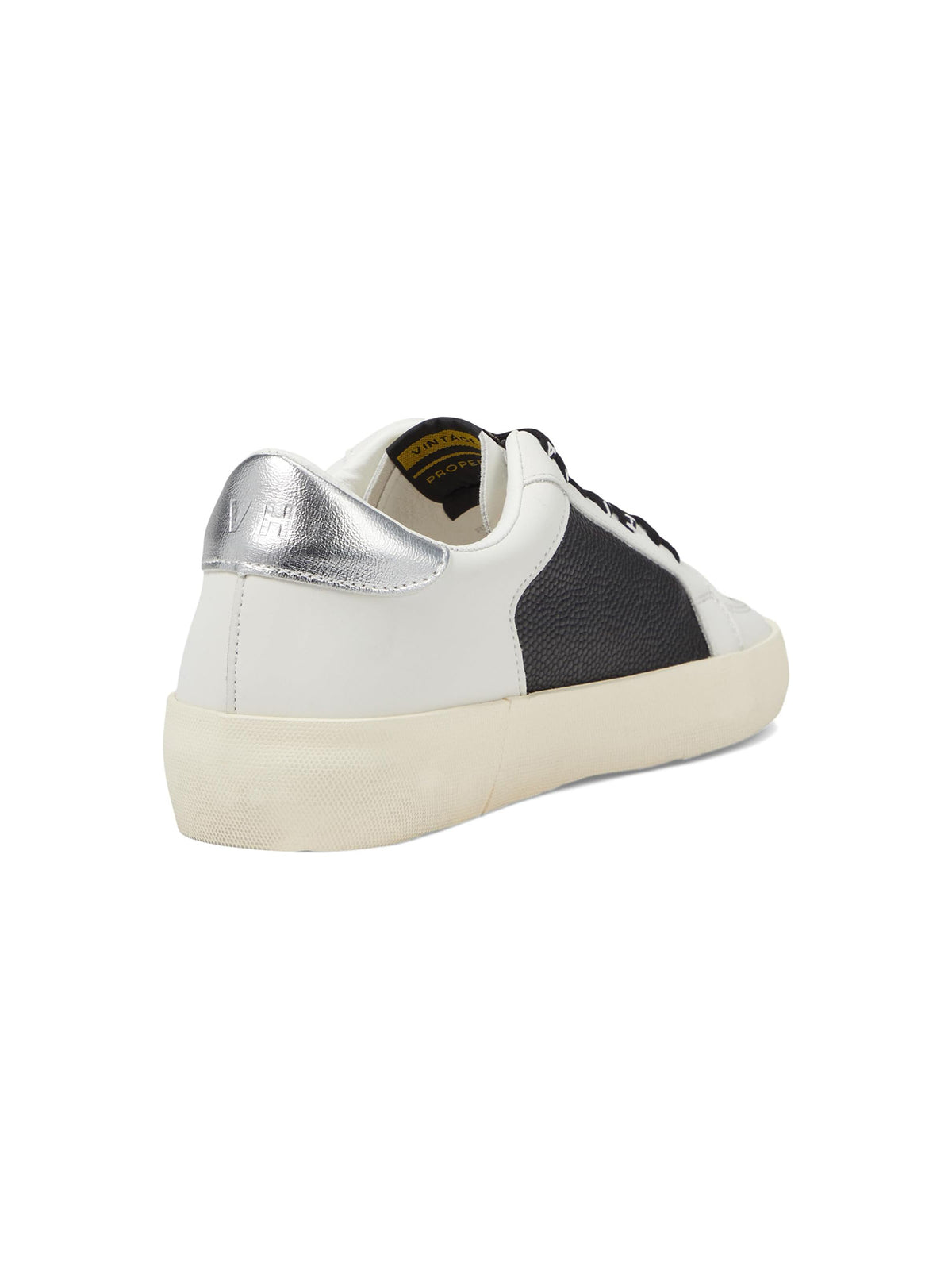 vintage havana reflex 19 sneakers in white black pebbled multi