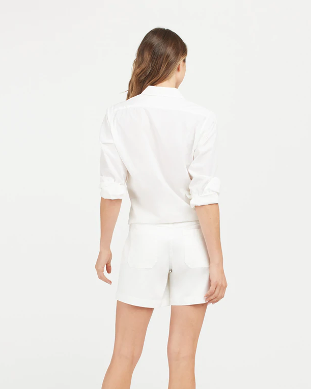 spanx stretch twill shorts 6" in bright white-back