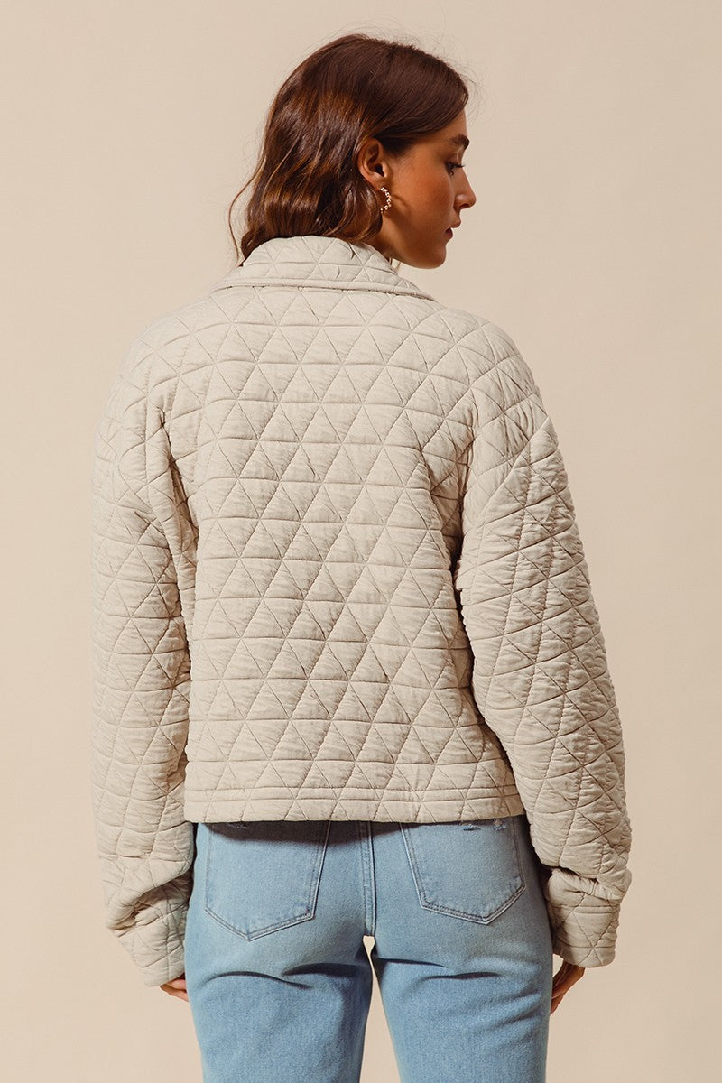 triangle quilting stitch button jacket in oatmeal-back