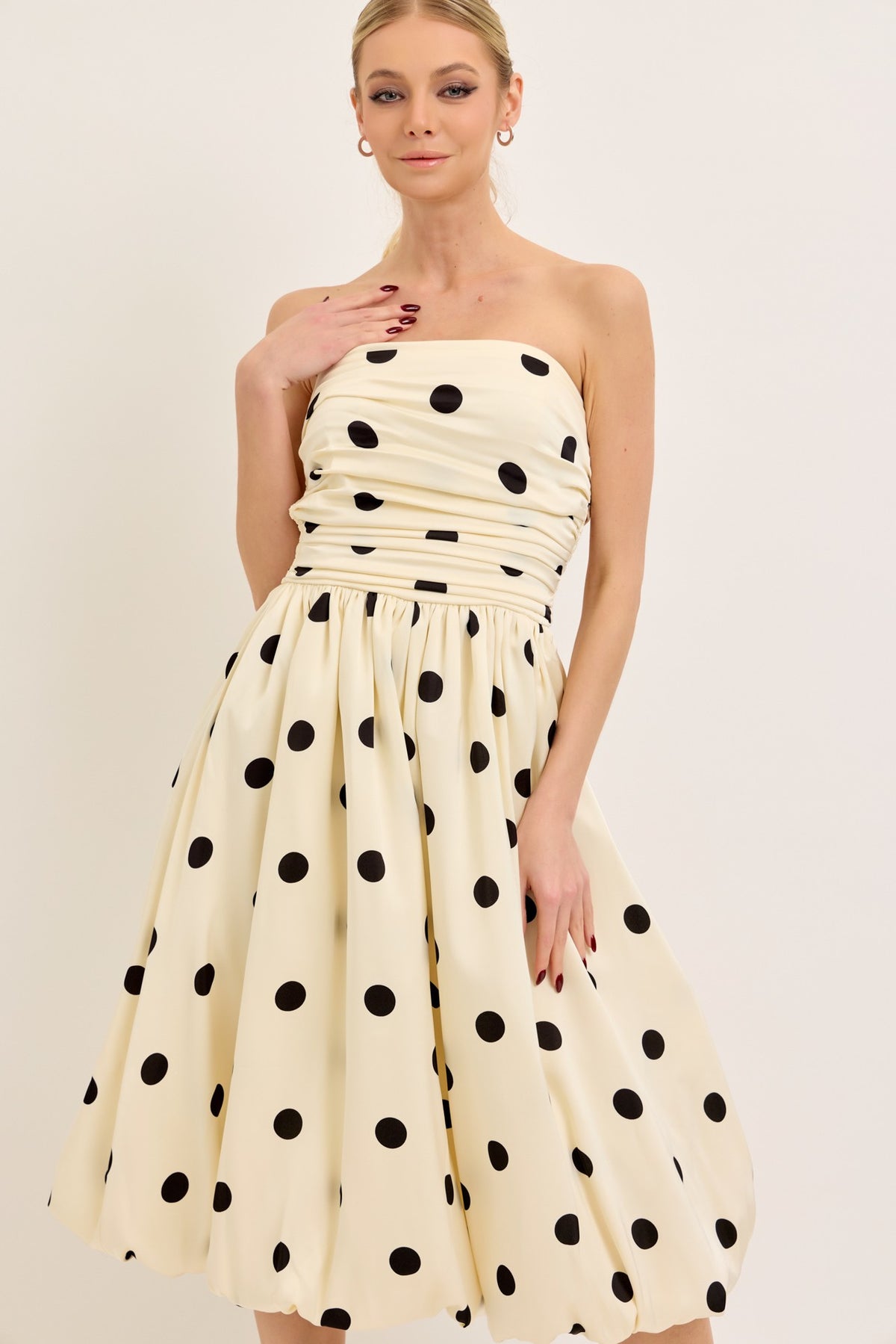 Picture Perfect Bubble Midi Dress