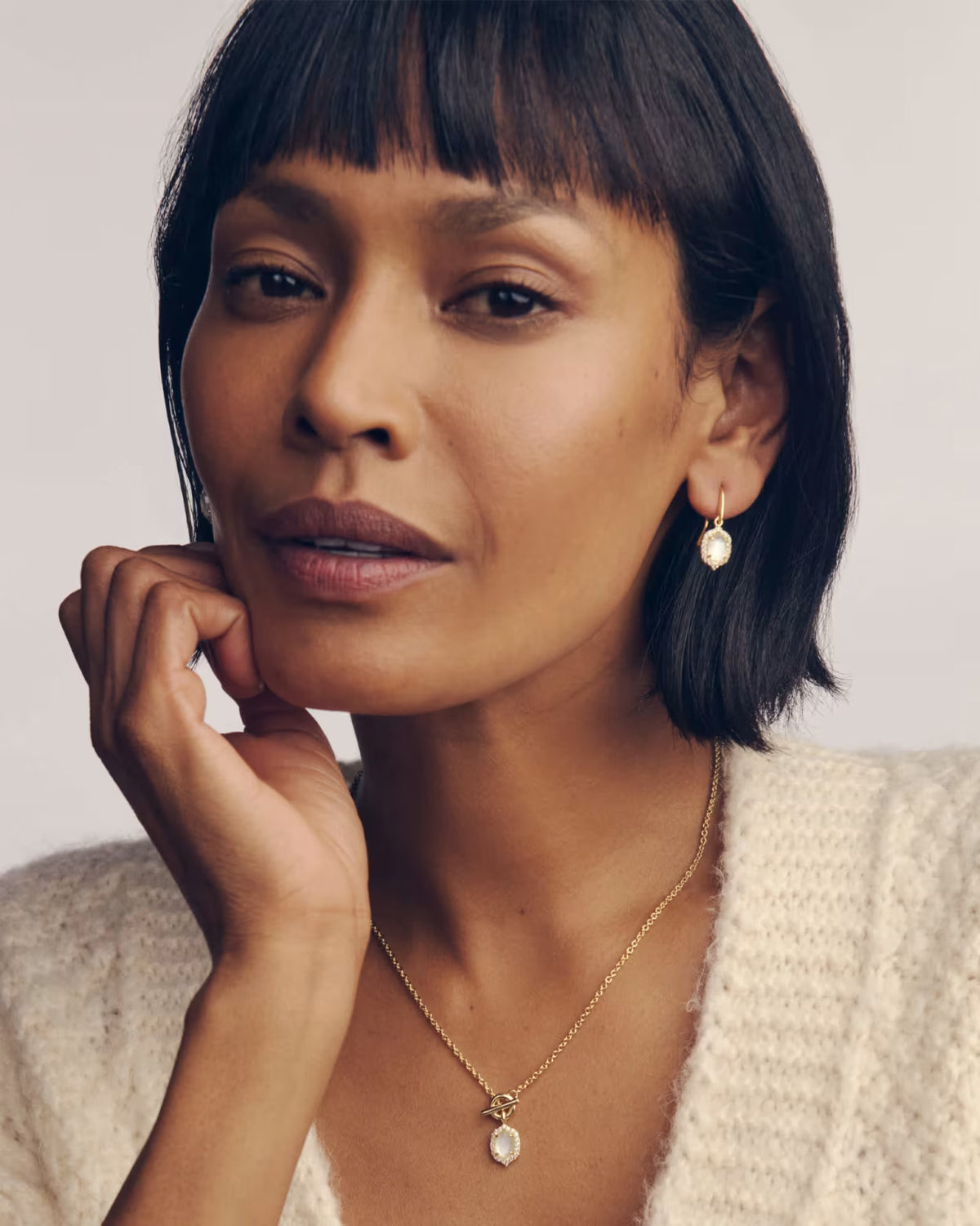 Kendra Scott Daphne Crystal Frame Drop Earrings – Gold