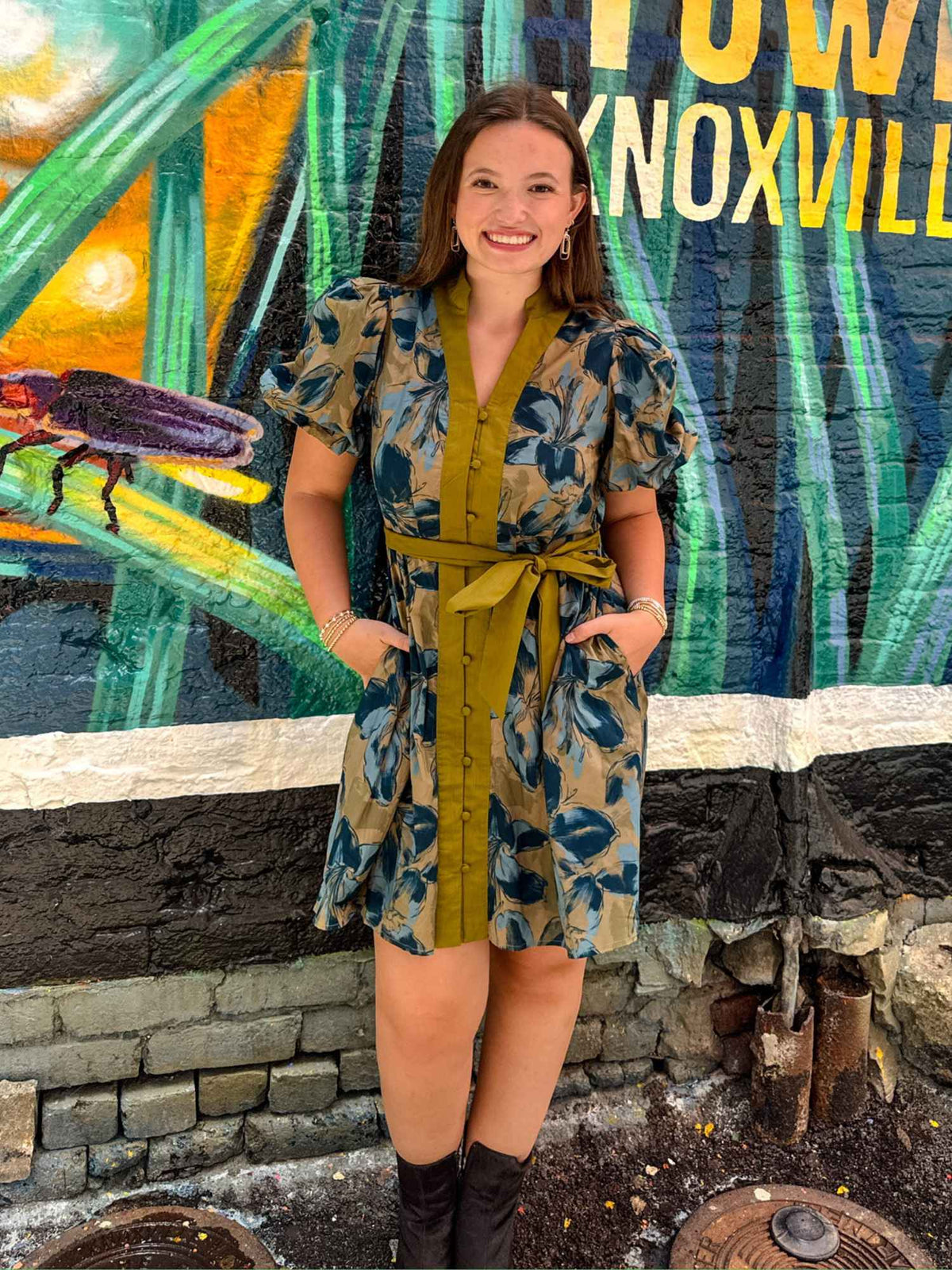 Meadow Lane Contrast Trim Mini Dress