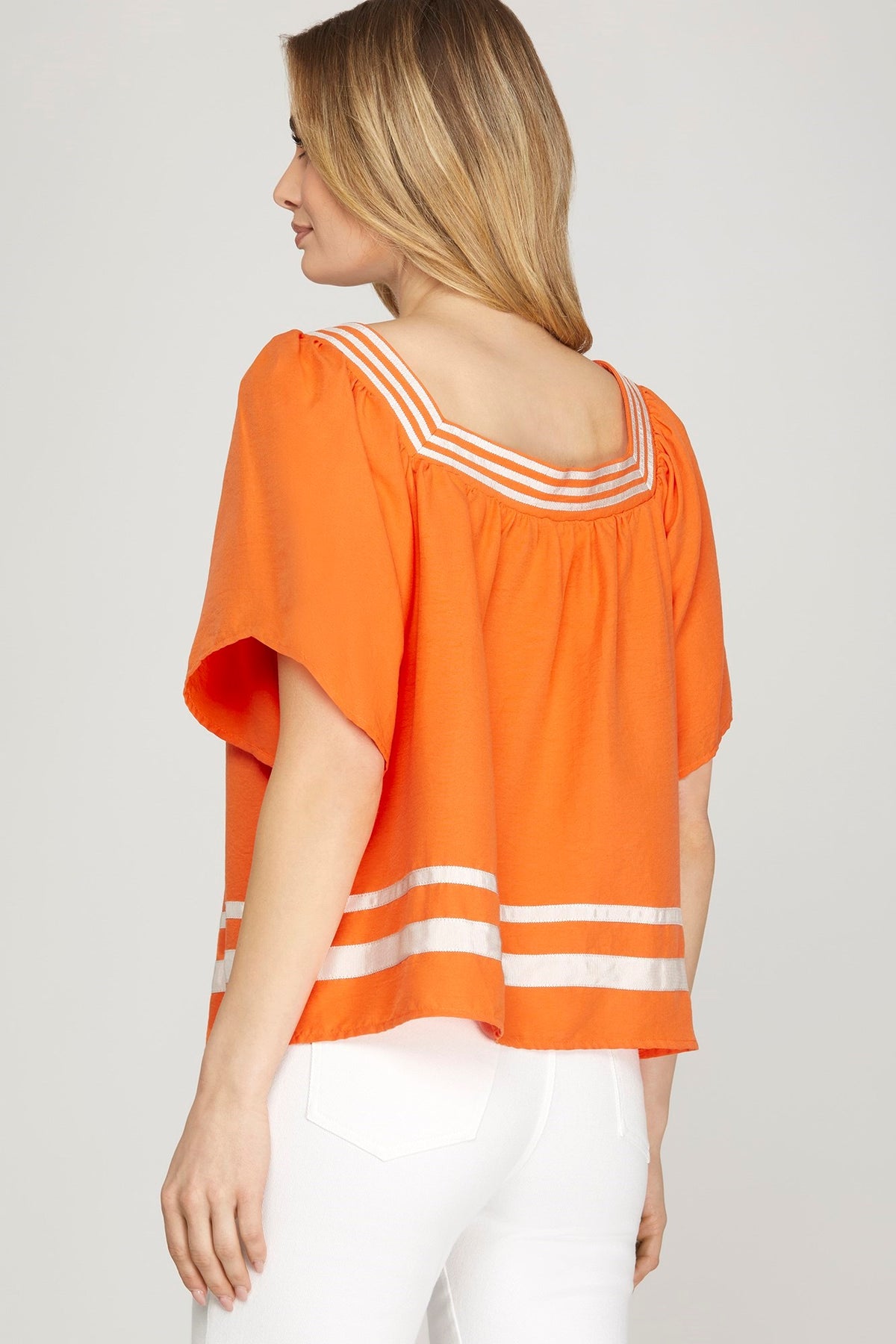 Catching Wins Orange & White Top TN Vols Game Day