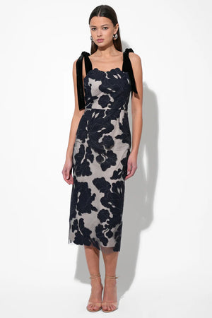 Adelyn Rae Juniper = Midi Dress
