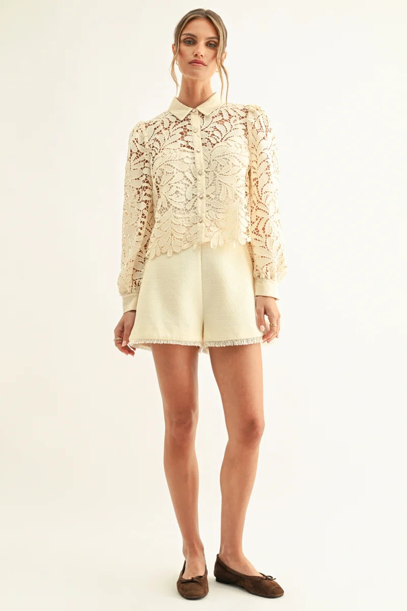 Adelyn Rae Diora Contrast Detail Lace Shirt ivory 