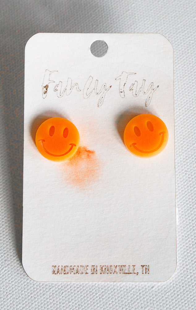 adm154684-smileystudearrings-orange-fancytayhandmade-1.jpg?0