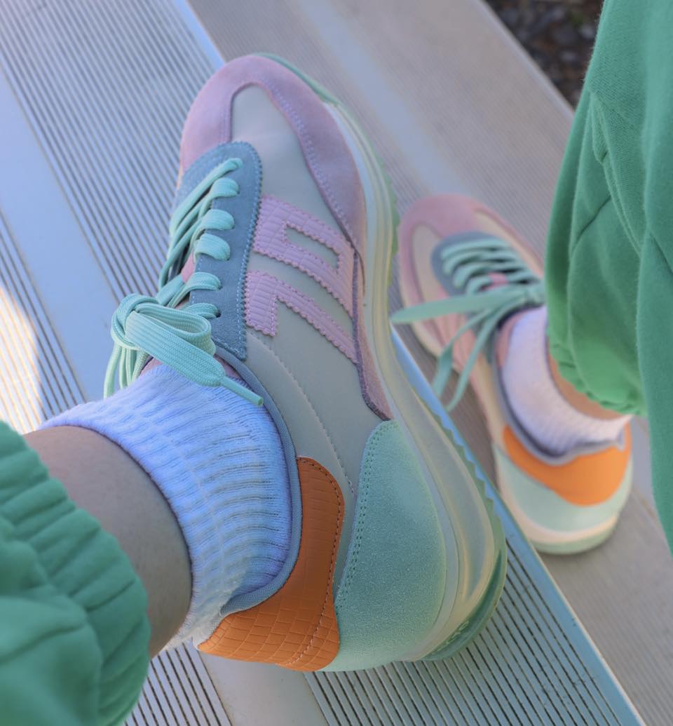 BACK 70 Barkley Jogger Sneaker in Multi Pink Green