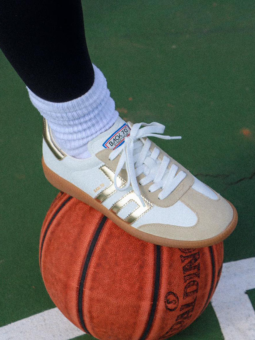 BACK 70 Beige Cloud Metallic Sneaker