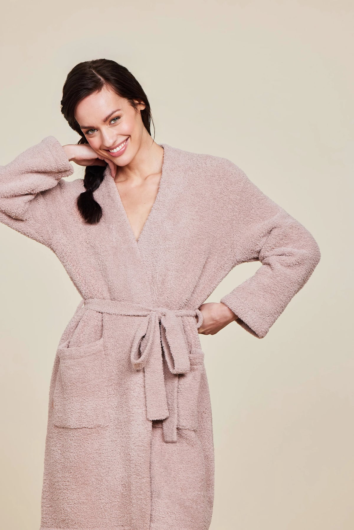 Barefoot Dreams CozyChic® Solid Robe in willow-front detail