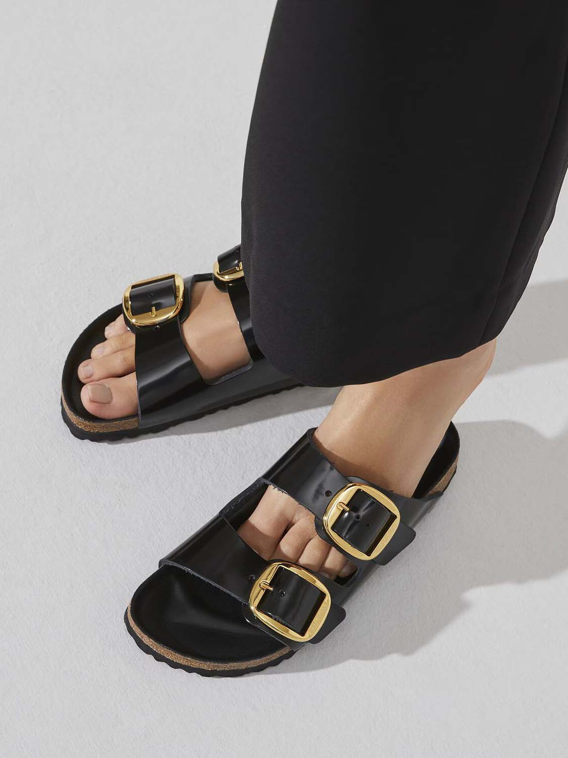 BIRKENSTOCK Arizona Big Buckle Sandal Natural High-Shine Patent Leather Black Narrow