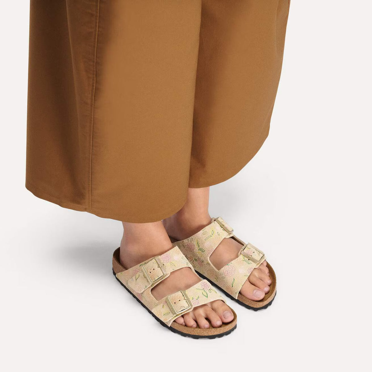 BIRKENSTOCK Arizona Floral Print Suede Leather Sandcastle Regular/Narrow