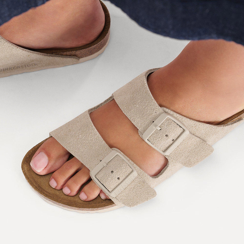 BIRKENSTOCK Arizona in Suede LEVA Oyster