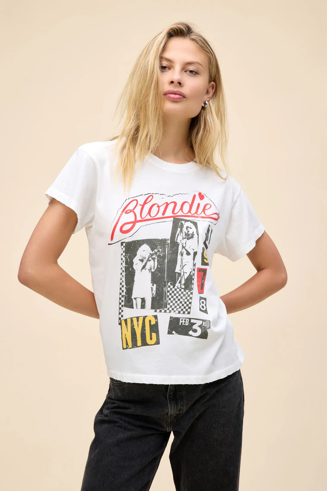 Daydreamer Blondie Valentine Collage Tee in vintage white-front