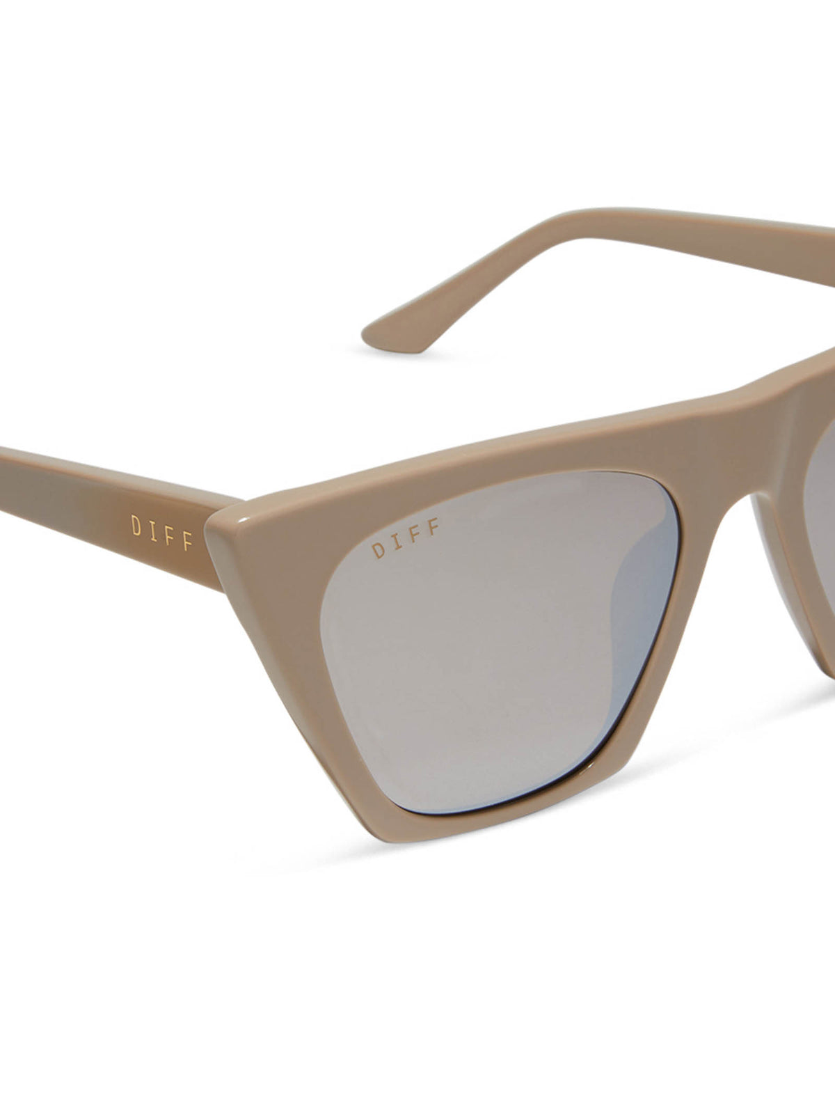 DIFF Eyewear Avril Sunglasses Almond & Silver Flash