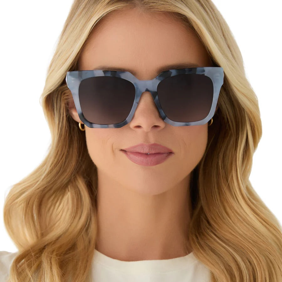 DIFF Eyewear Ariana Sunglasses in Retro Blue Tortoise Grey Gradient