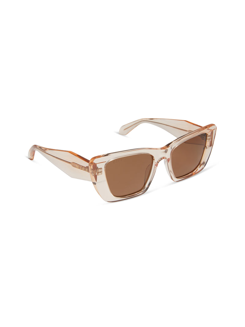 diff eyewear aura sunglasses in vintage rose crystal brown gradient