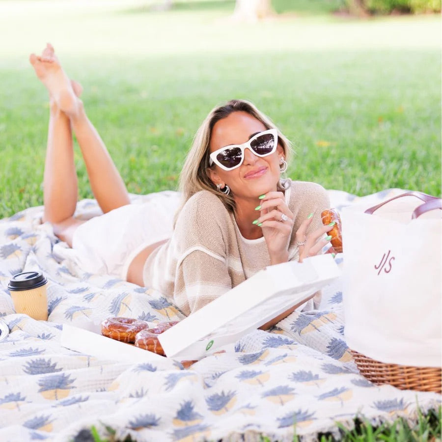 DIFF Eyewear Camila Sunglasses in Opaline & Grey