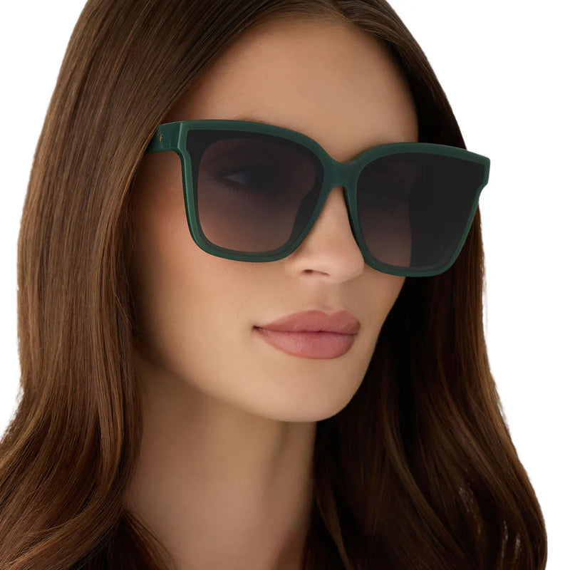DIFF Eyewear Meredith II Sunglasses - Fairway Green Grey Gradient