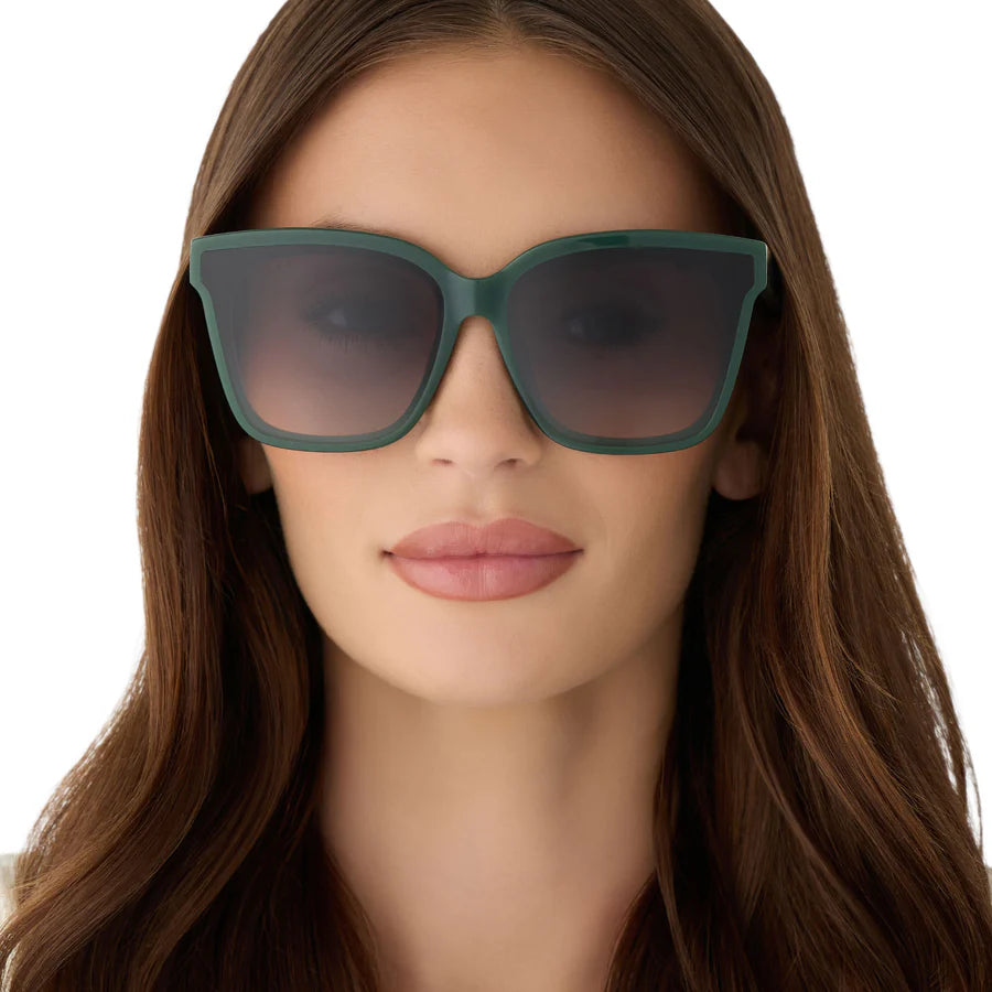 DIFF Eyewear Meredith II Sunglasses - Fairway Green Grey Gradient