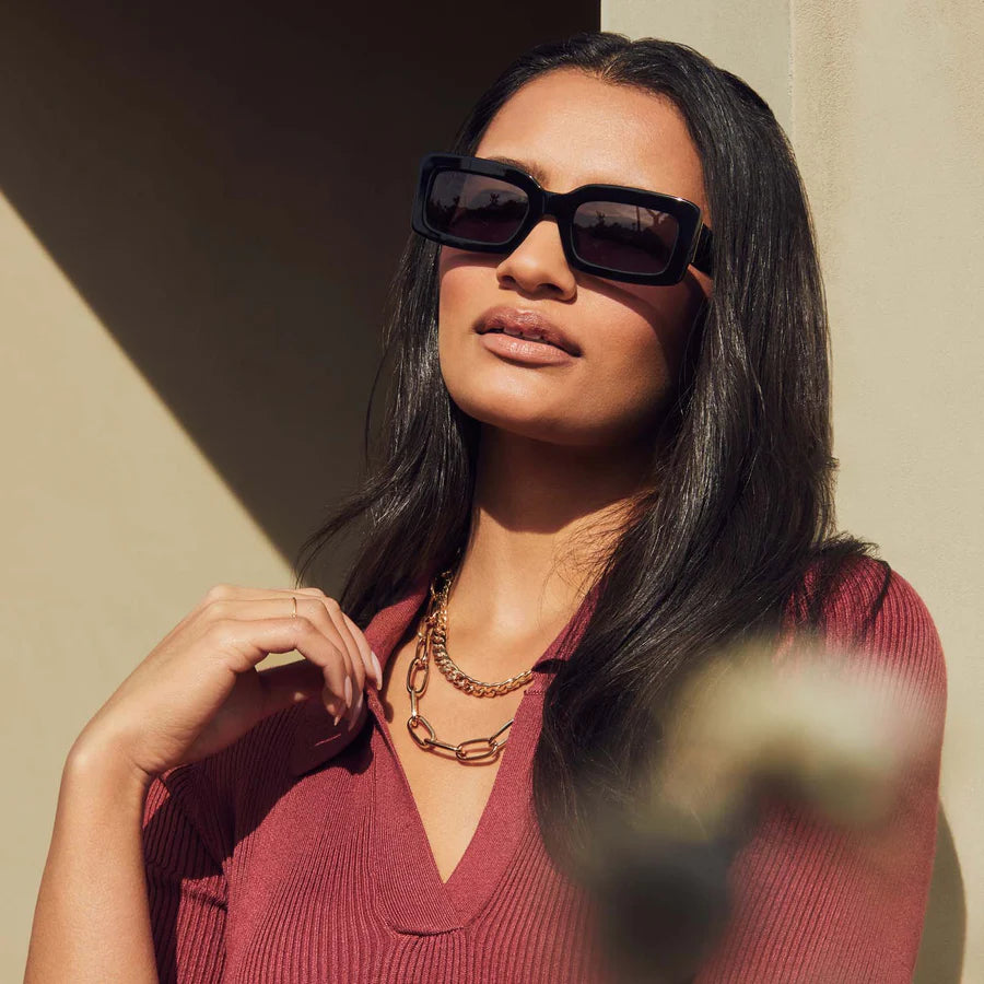 DIFF Eyewear Indy Sunglasses in Black Grey Polarized