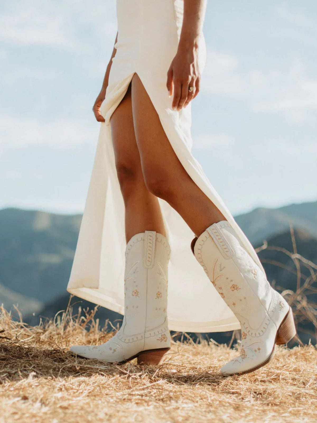 Dingo1969 Full Bloom Leather Boot white