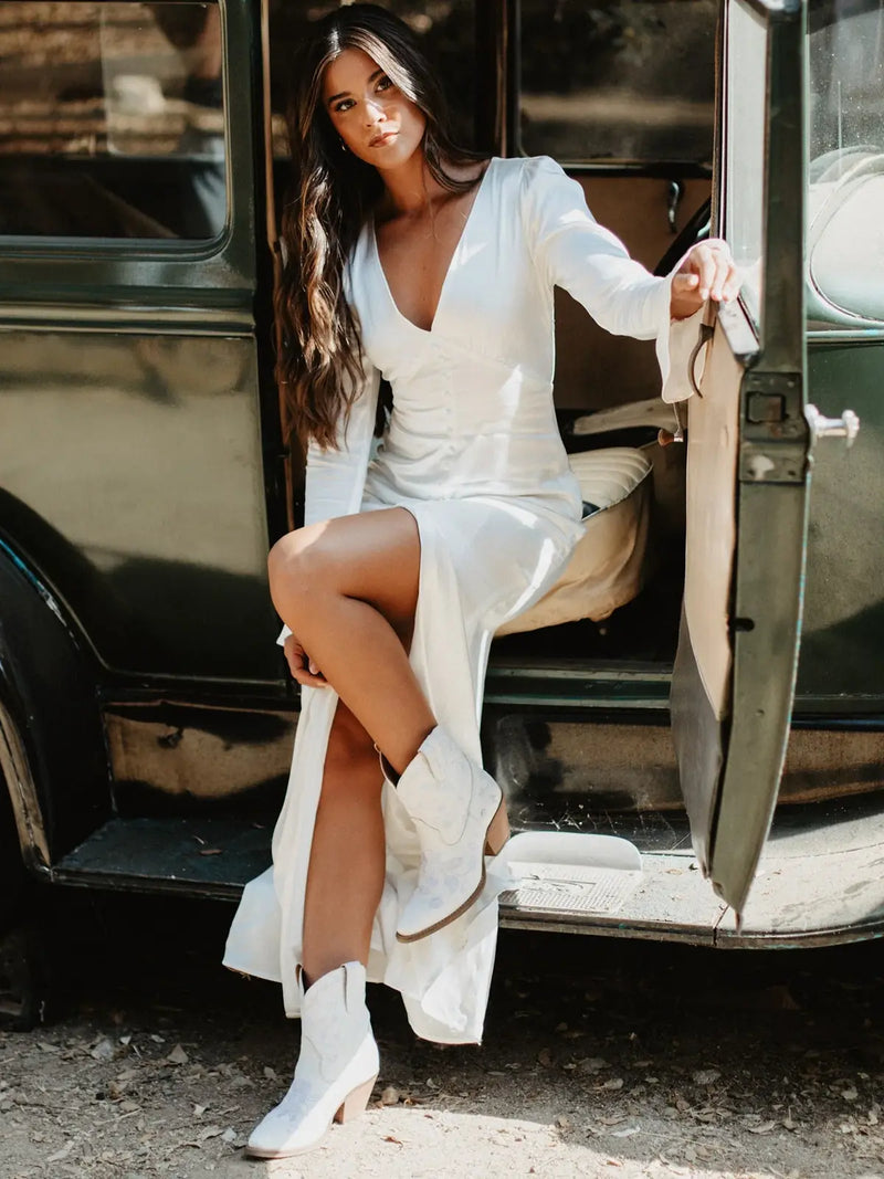 Ding1969 Sweetheart Floral Bootie White Leather
