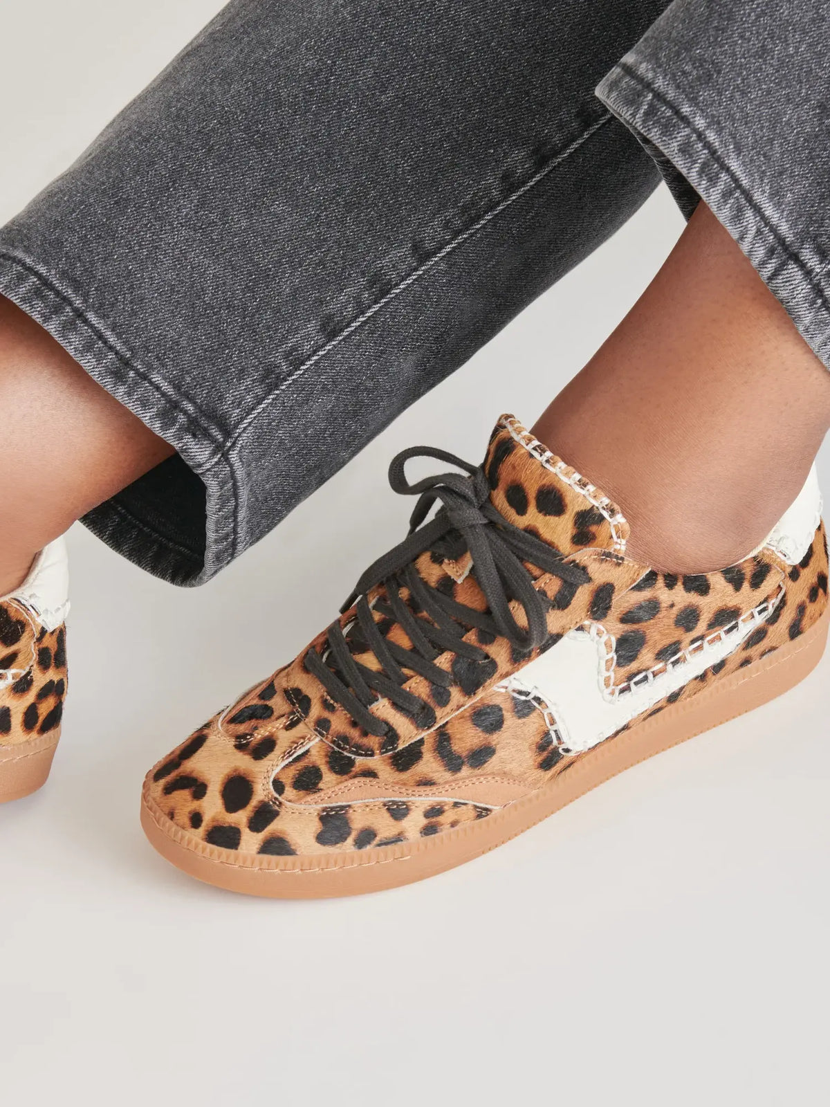 Dolce Vita Notice Stitch Sneakers Dark Leopard