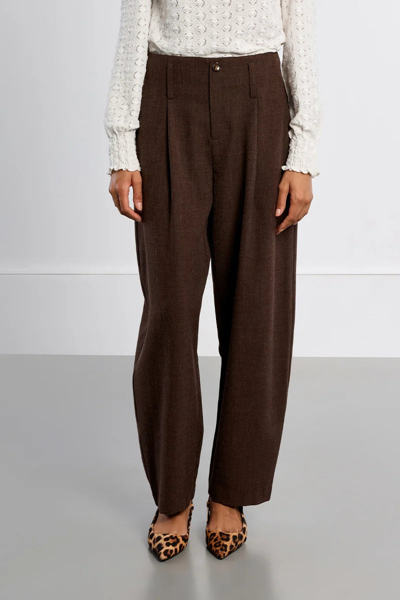 Molly Bracken Pleated Barrel Trousers