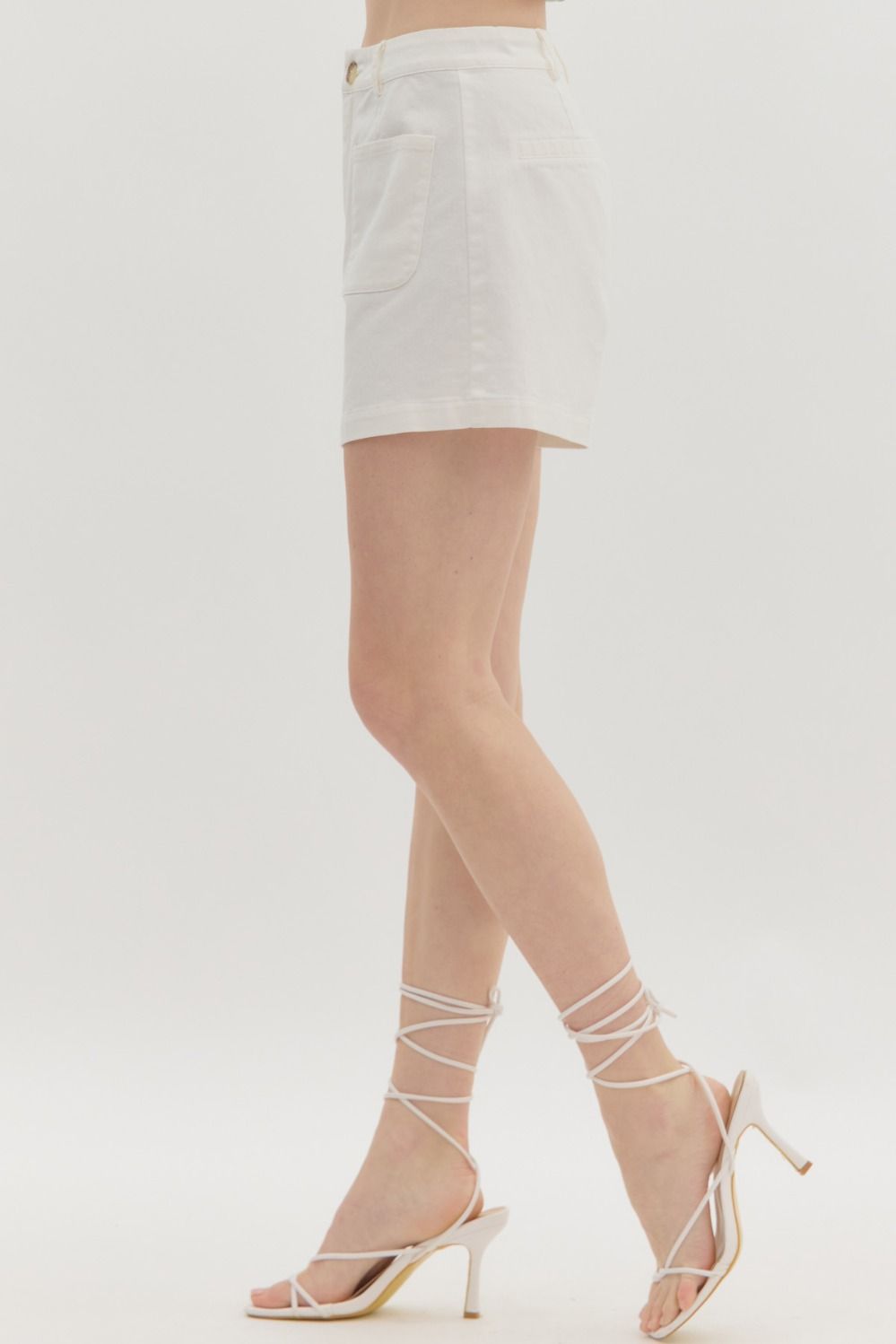 entro high waist shorts in off white