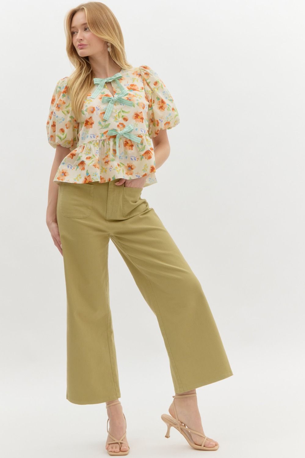 Solid high waisted Wide Leg Ankle Pants in light olive