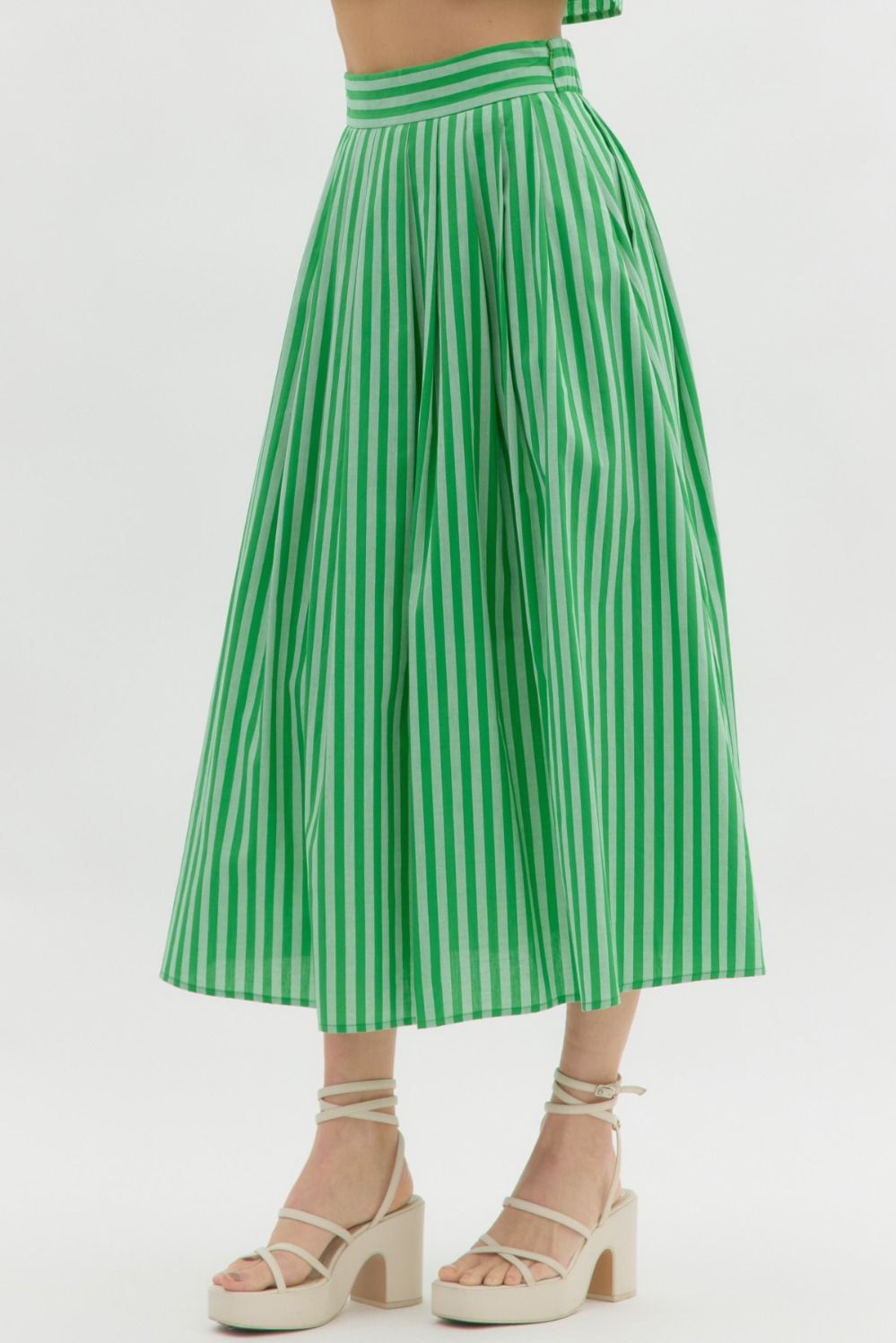 striped high waisted pleated midi skirt in green 