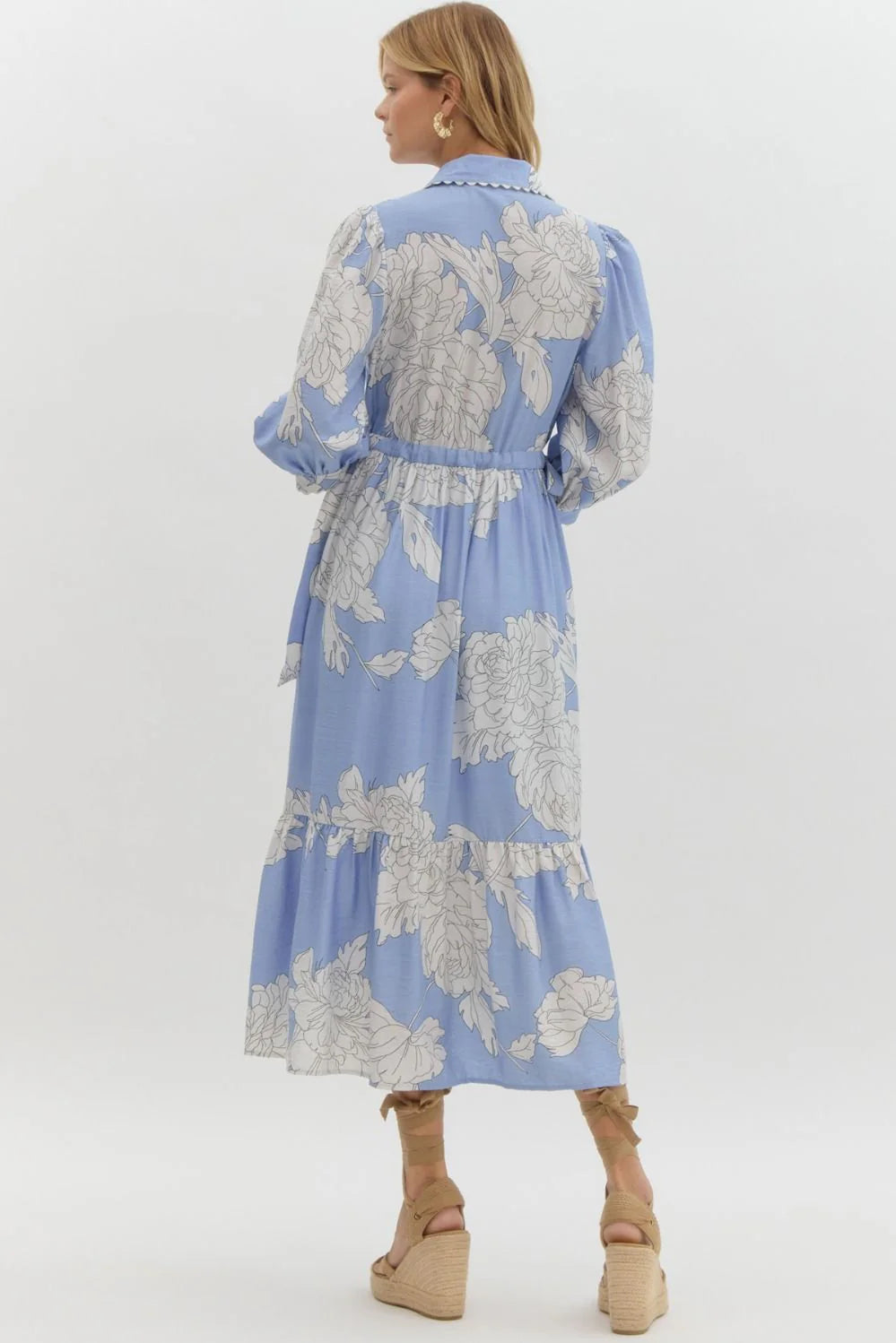 entro floral print button up midi dress in blue 
