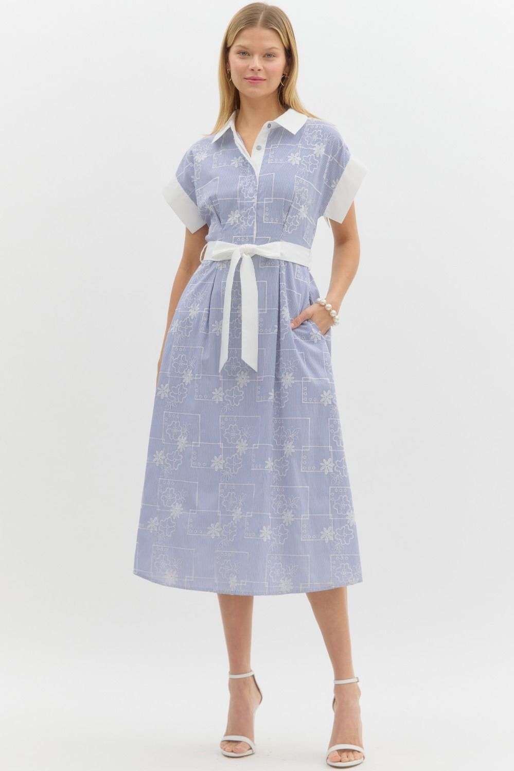 Floral Embroidered Print short sleeve Midi Dress in blue-1