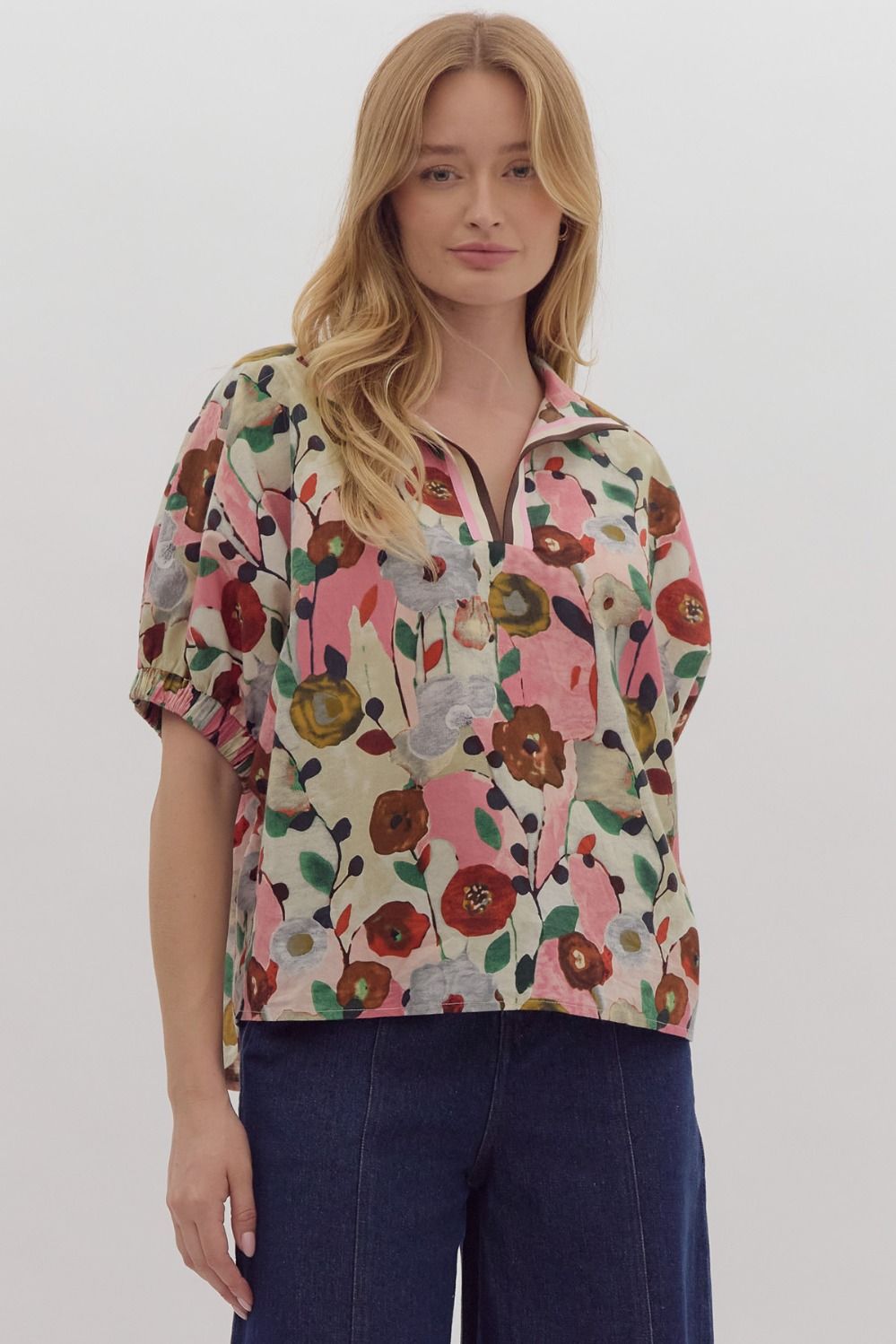 floral print split neck top with short sleeves in pink combo floral-front