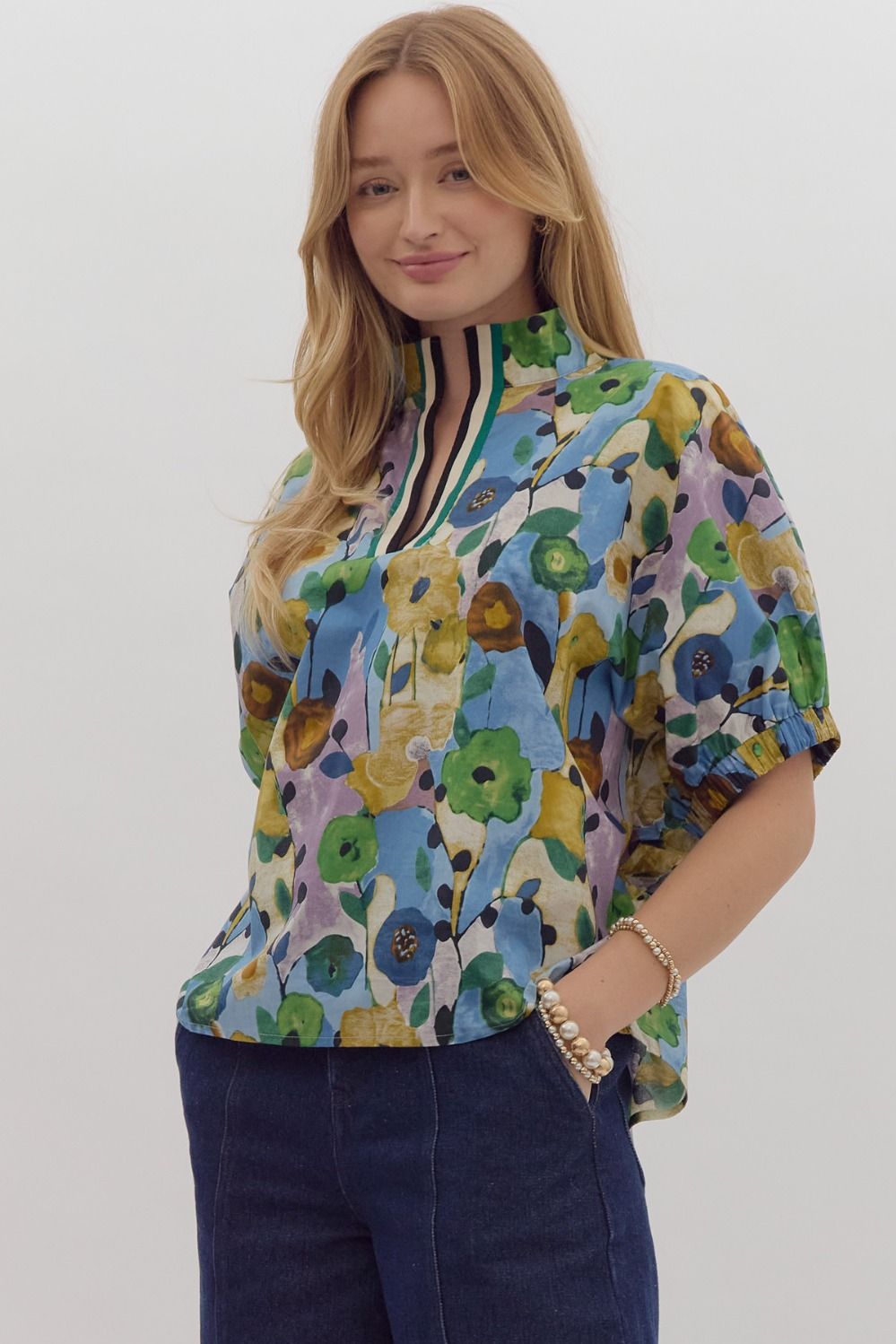 floral print split neck top with short sleeves in blue floral-side