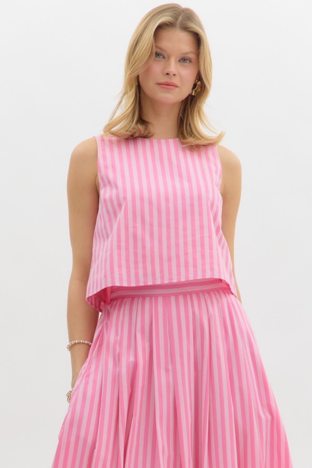 Striped wide button Back sleeveless Top in pink 