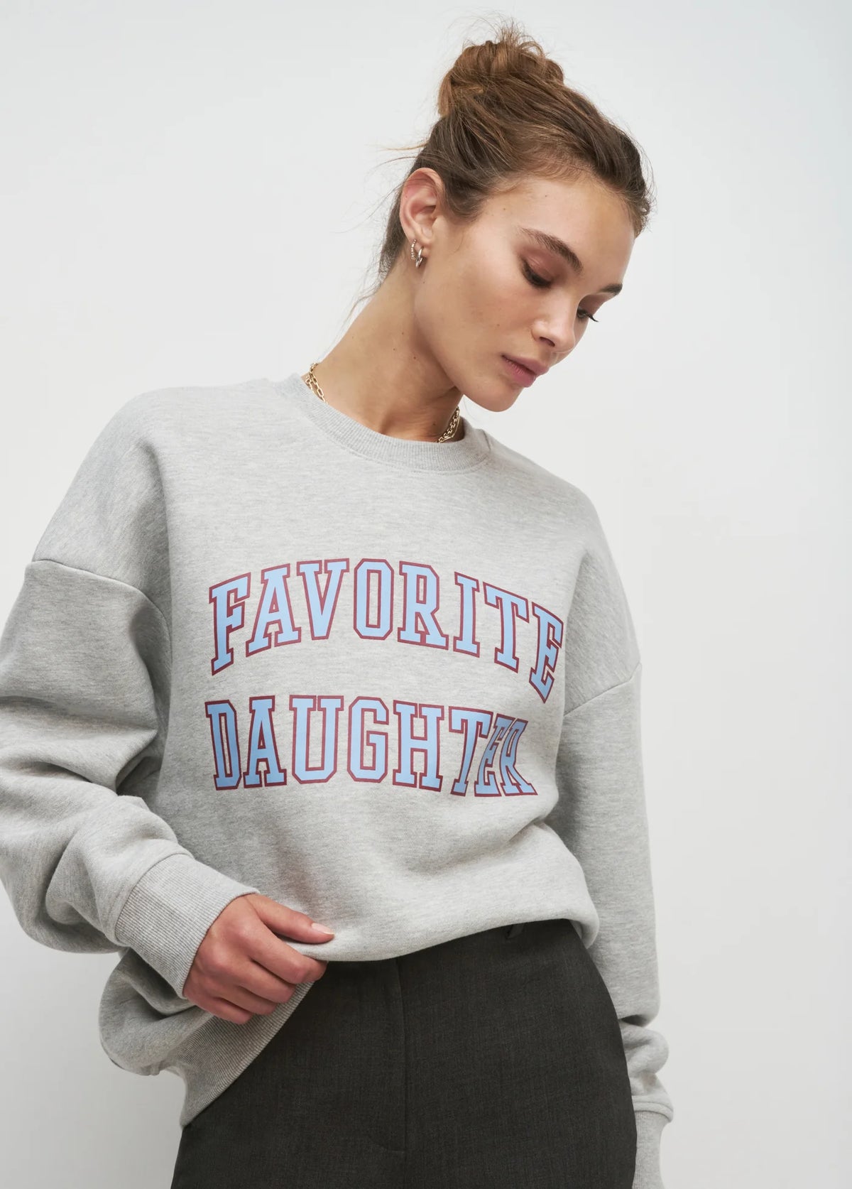 Favorite Daughter Collegiate Sweatshirt in heather grey light blue 